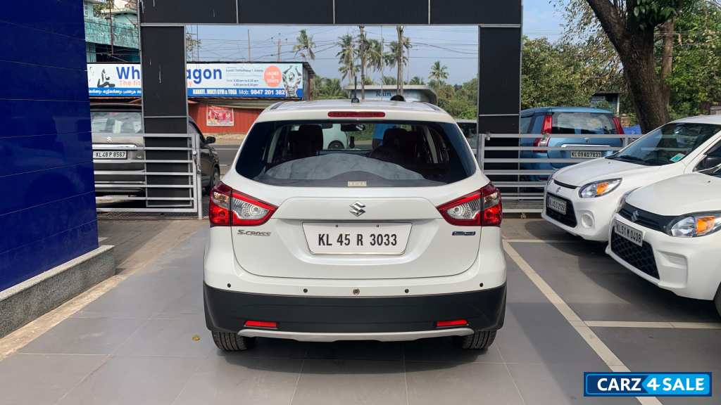 Maruti Suzuki S-Cross SIGMA