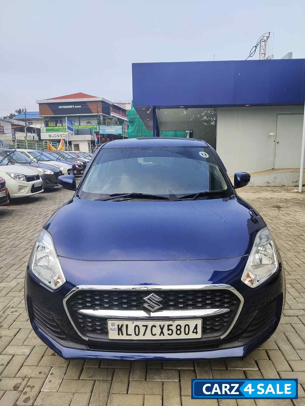 Maruti Suzuki Swift VXI