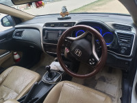 White Honda City CITY1.5 VXMT IDTEC