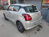 Maruti Suzuki Swift VXI