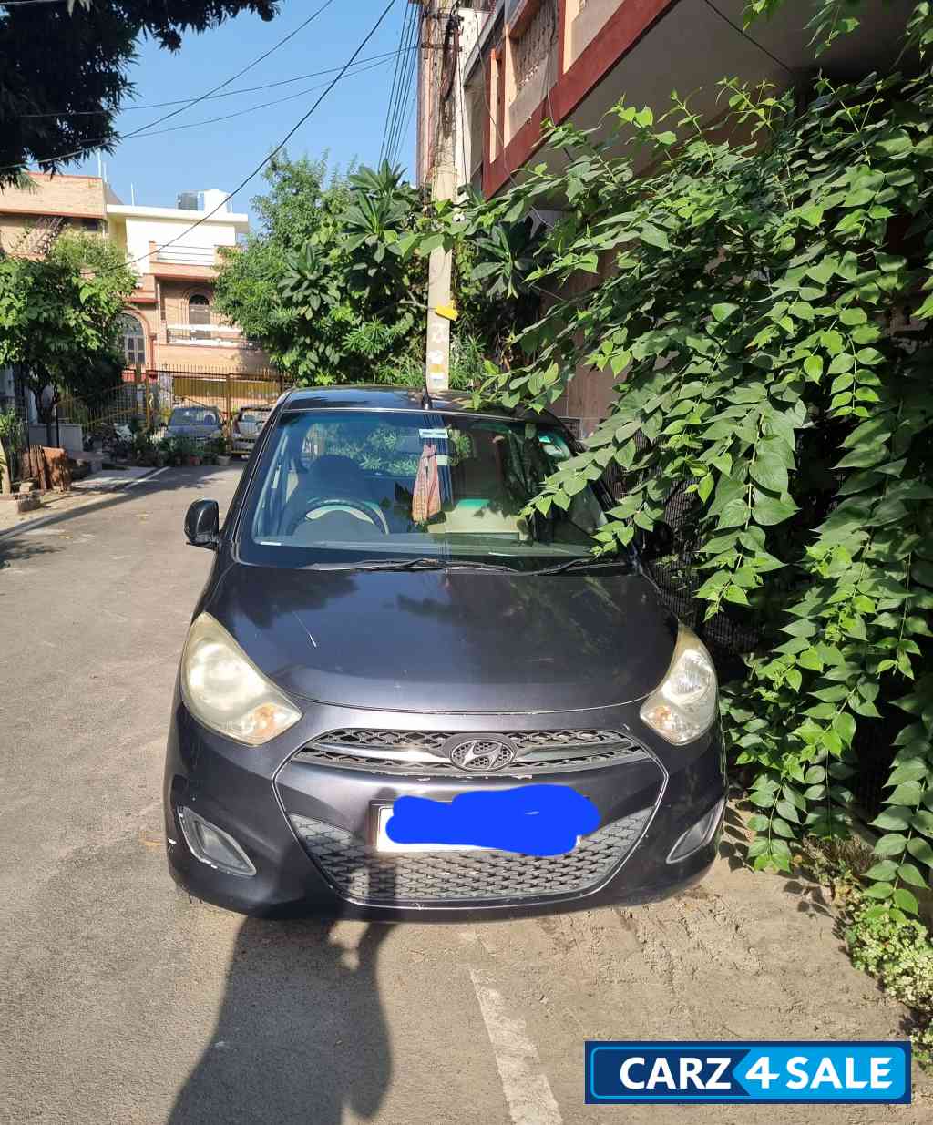 Carbon Grey Hyundai i10 Sportz 1.2