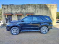 Toyota Fortuner 4x4 manual