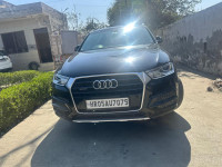 Audi Q3 Premium plus sunroof 35 tdi