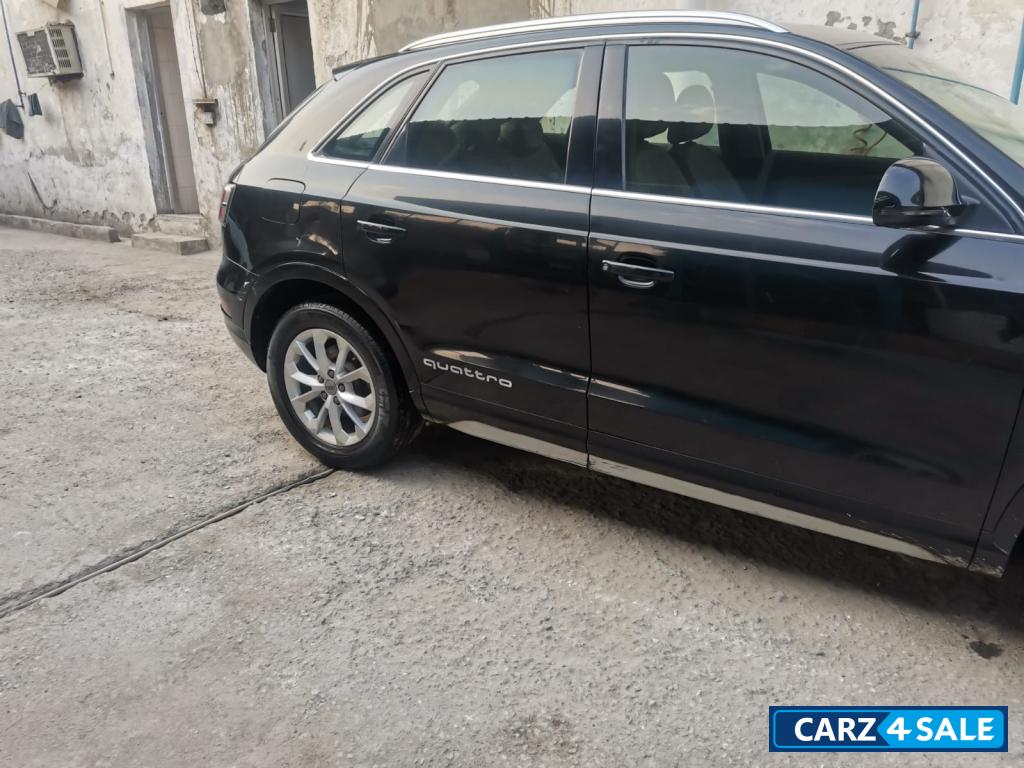 Audi Q3 Premium plus sunroof 35 tdi