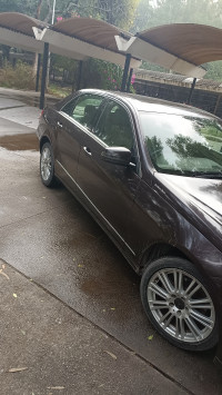 Cherry Brown Mercedes-Benz E-Class E250 Elegance