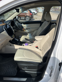 MG Hector Sharp 2.0 MT Diesel