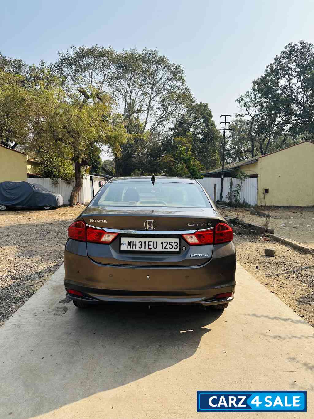 Bronwn Honda City Sv mt