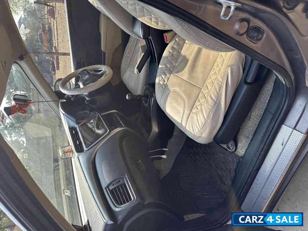 Bronwn Honda City Sv mt