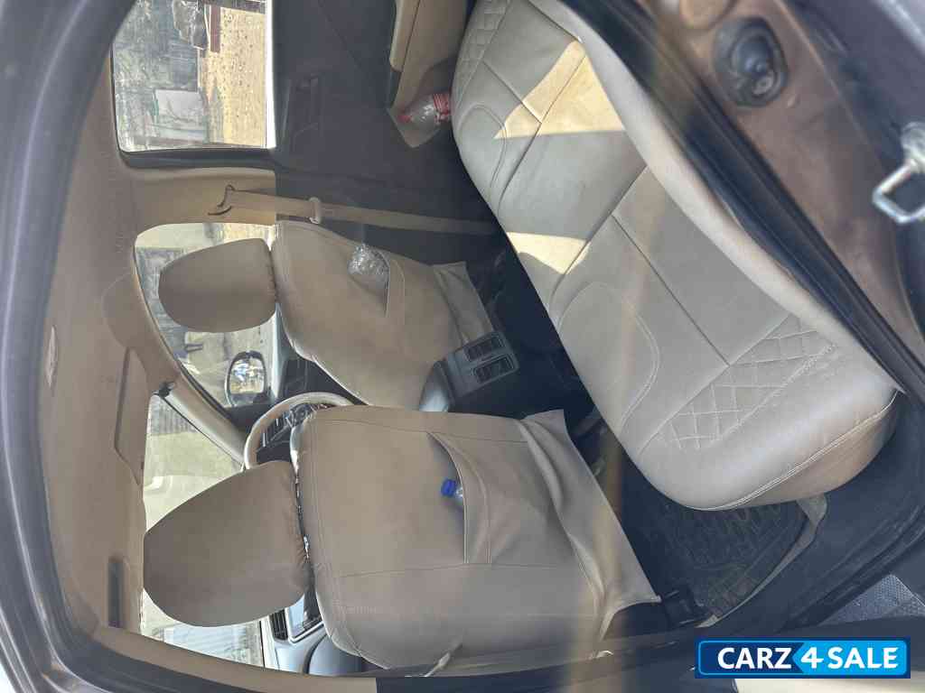 Bronwn Honda City Sv mt