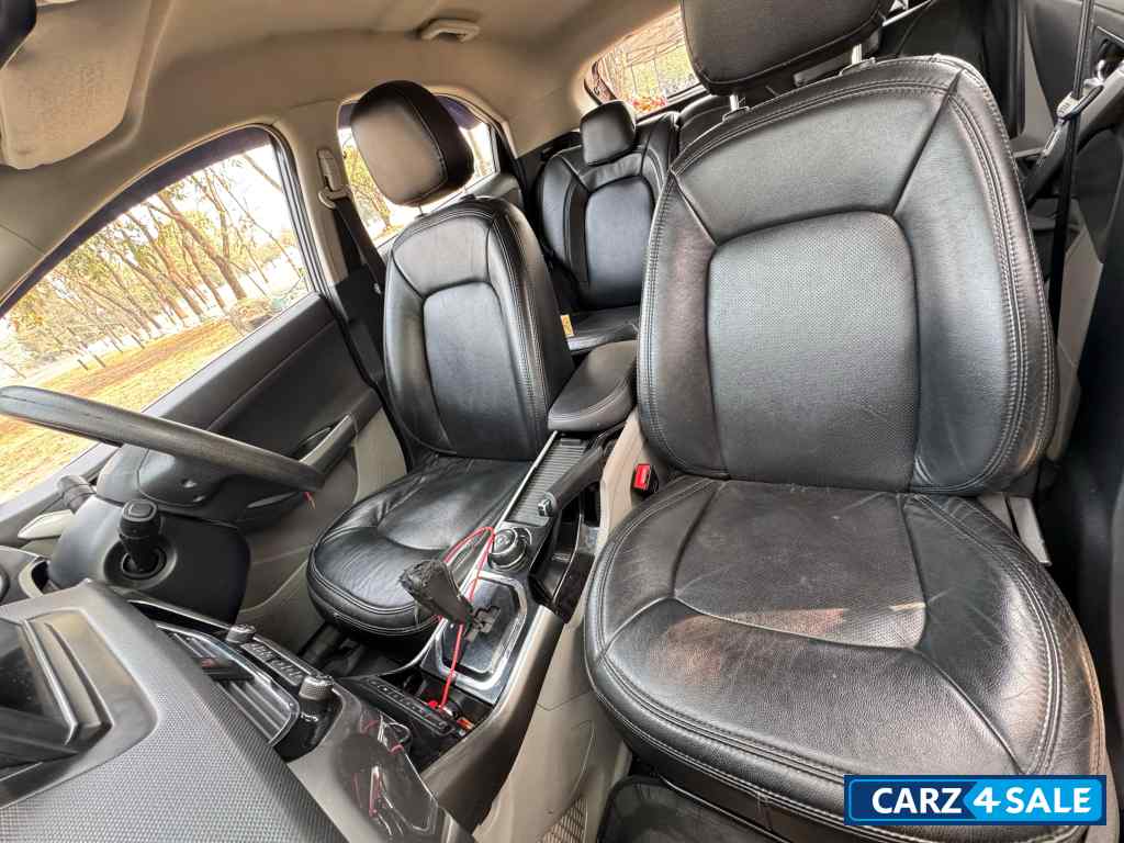 Glasgow Grey Tata Nexon XZA+ Diesel