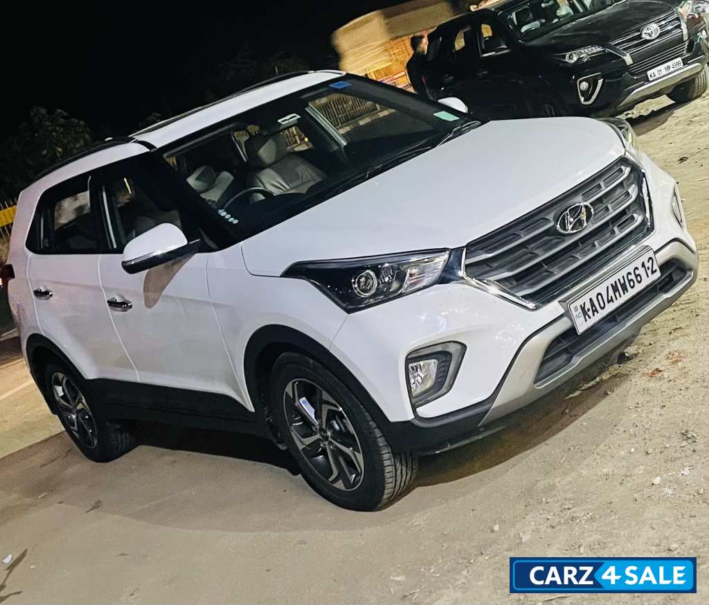 Polar White Hyundai Creta SX VTVT Automatic