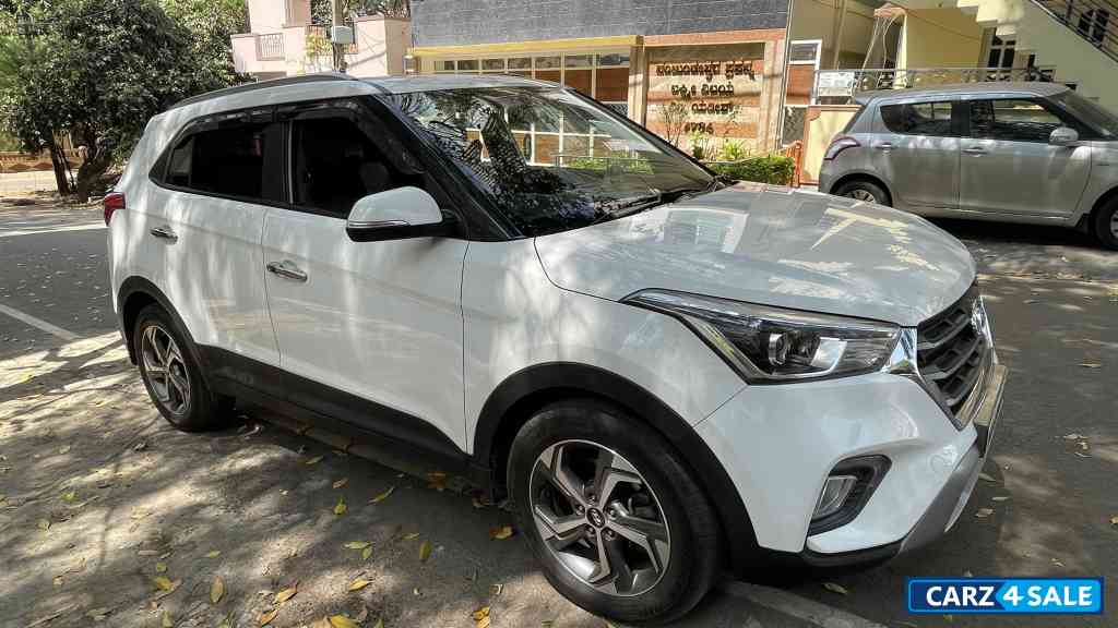 Polar White Hyundai Creta SX VTVT Automatic