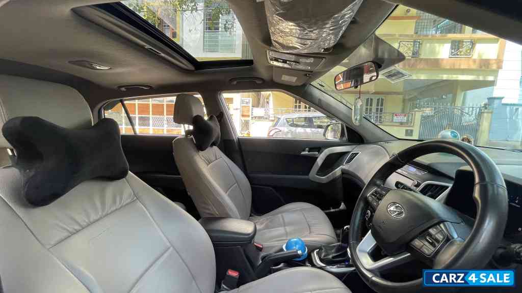 Polar White Hyundai Creta SX VTVT Automatic