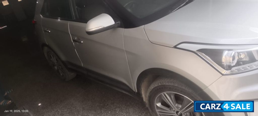 Sleek Sliver Hyundai Creta 1.6 crdi auto sx+