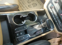 Black Pearl Kia Carnival Limousine auto