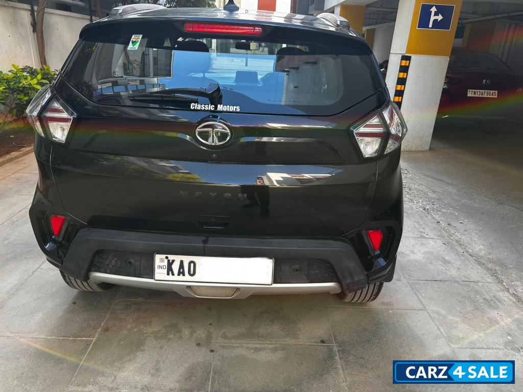 Tata Nexon XZA dark edition