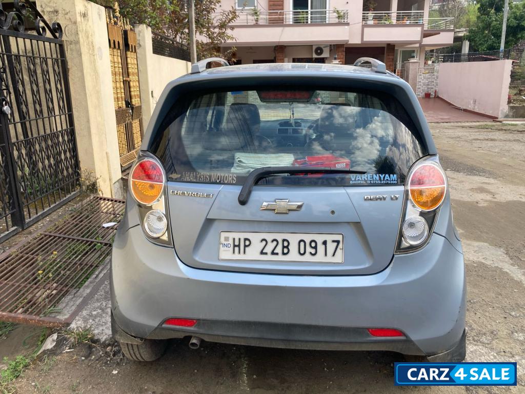 Chevrolet Beat LT Petrol