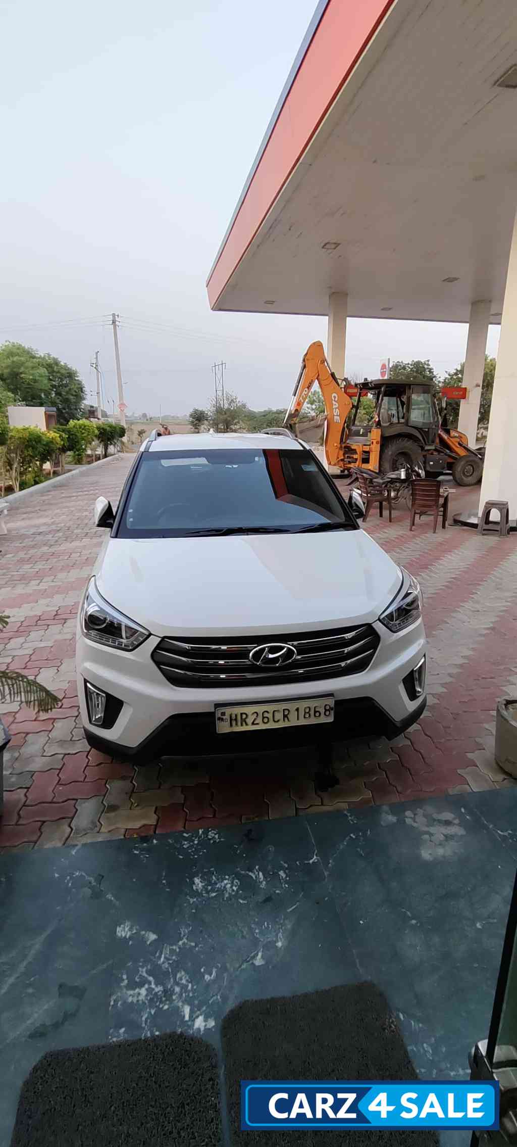 White Hyundai Creta SX Plus