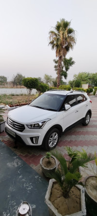 White Hyundai Creta SX Plus