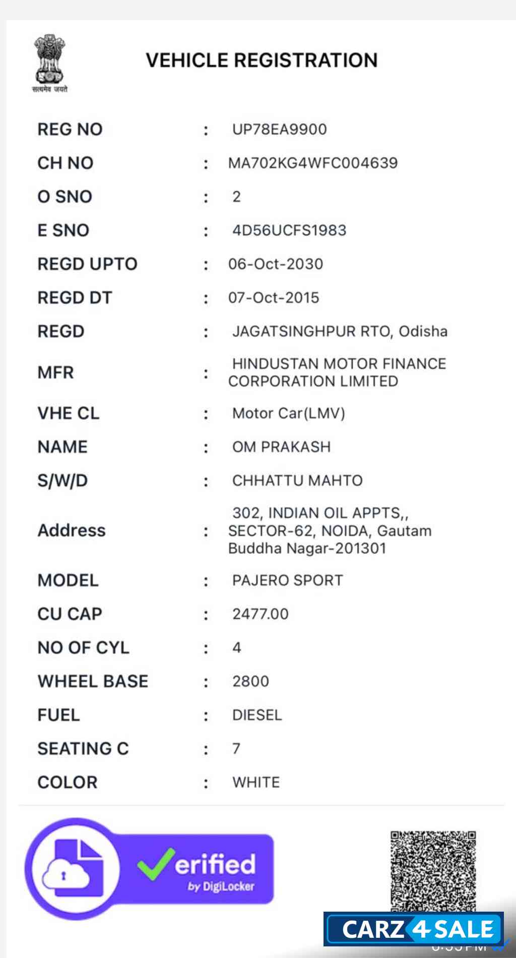 White Mitsubishi Pajero Sports