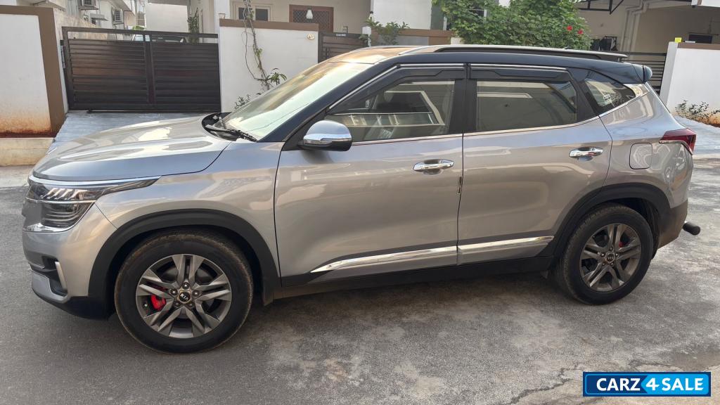 Steel Silver Kia Seltos HTX+