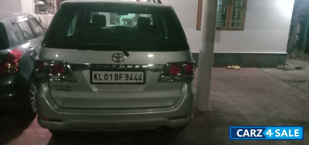 Silver Toyota Fortuner 2012 For 3.0 2WD AT D