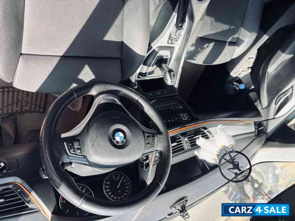 Blue BMW X1 2013 Blue BMW X1 2013