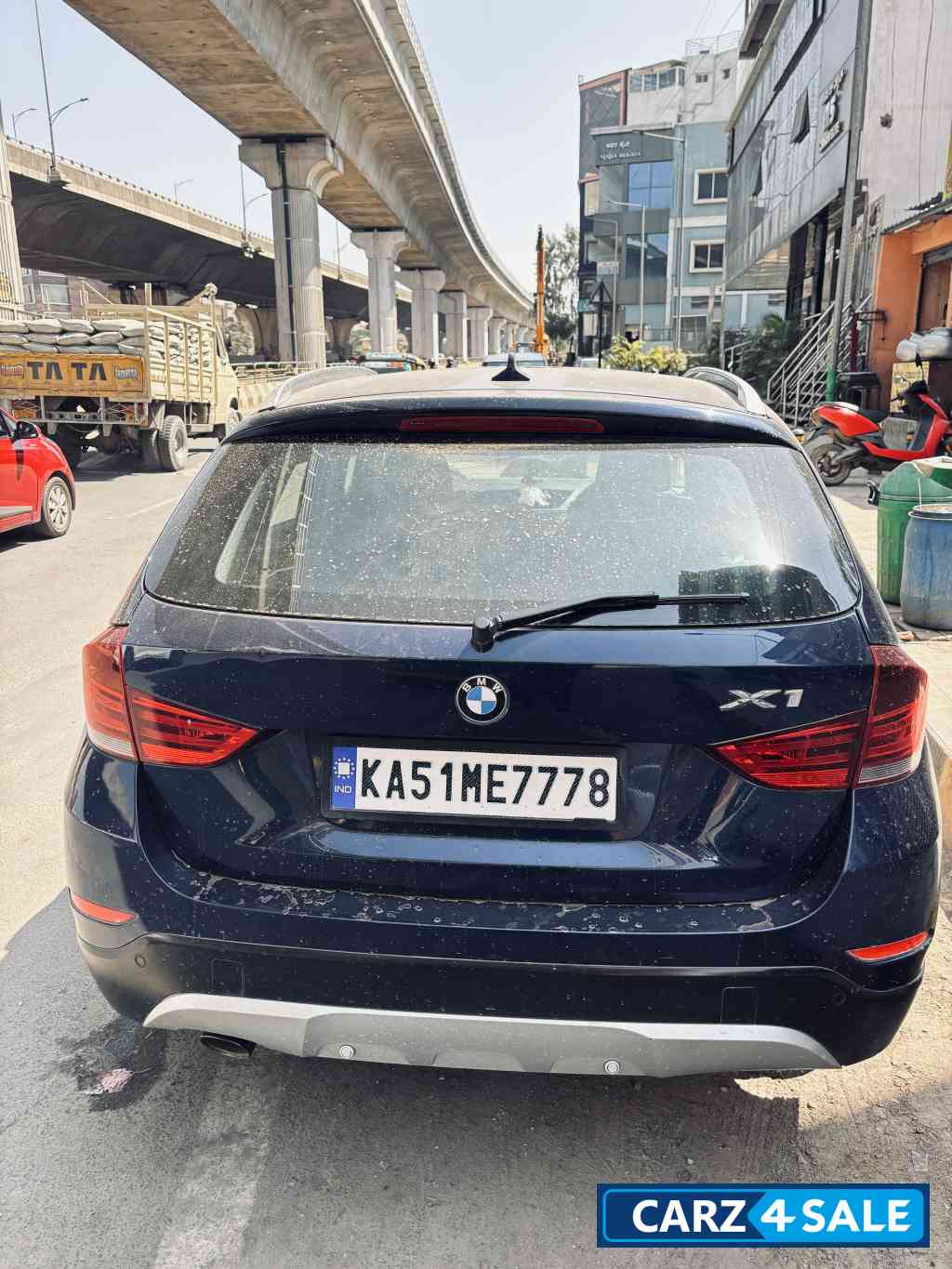 Blue BMW X1 2013 Blue BMW X1 2013