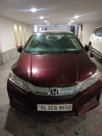 Red Honda City i VTec SV