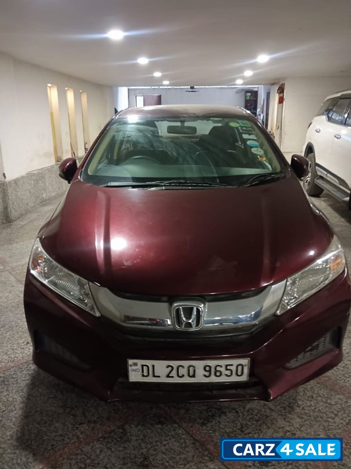 Red Honda City i VTec SV