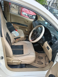 White Honda Amaze E MT