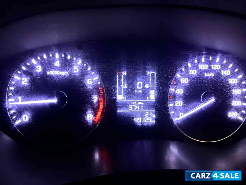 Silver Hyundai i20 Magna Silver Hyundai i20 Magna