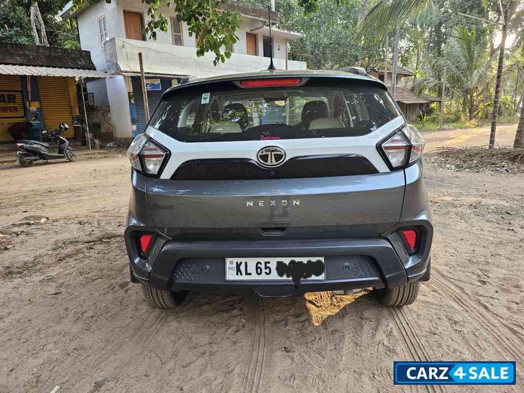 Tata Nexon XMS Tata Nexon XMS