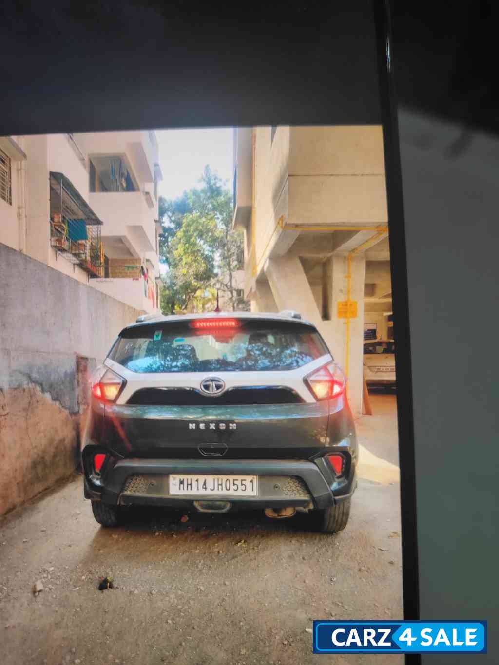 Tata Nexon XMS Petrol