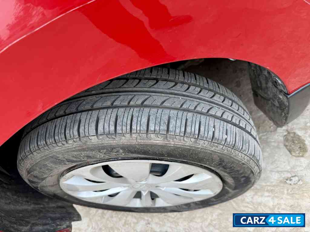 Red Maruti Suzuki Baleno Delta