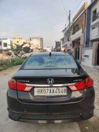 Honda City 1.5 V MT (I-DTEC)