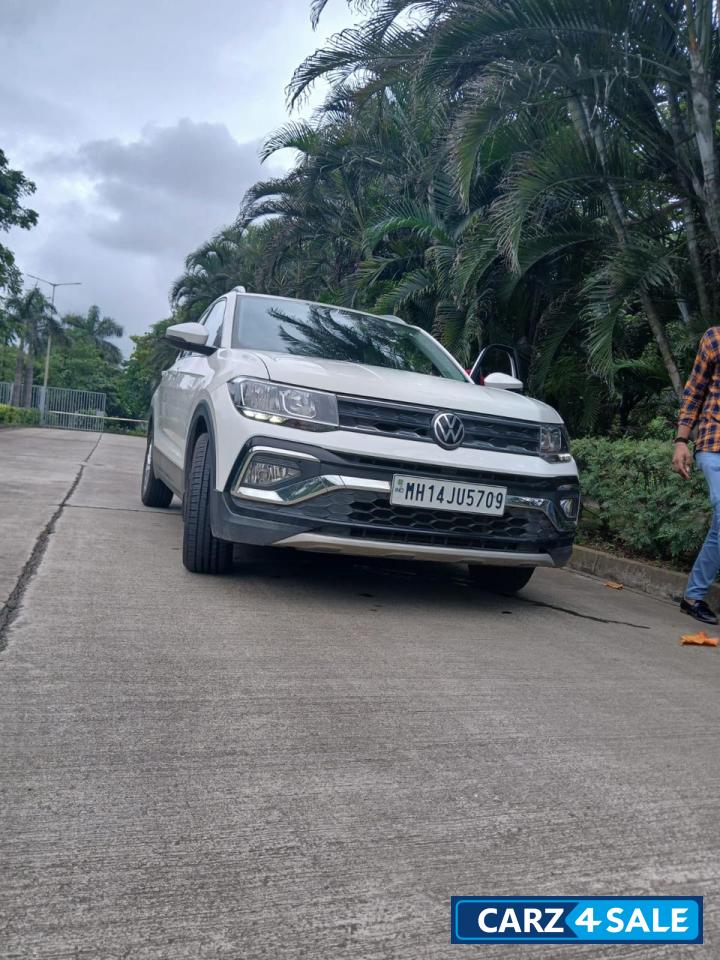 White Volkswagen Taigun Highline