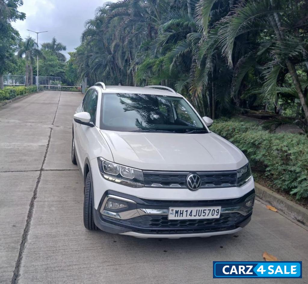 White Volkswagen Taigun Highline