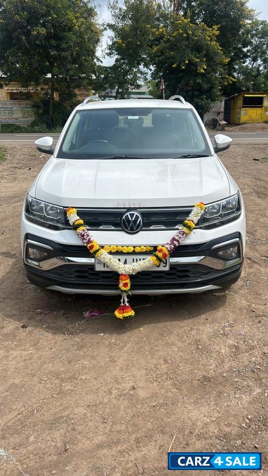 White Volkswagen Taigun Highline