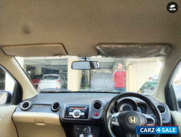 Silver Honda Brio 1.2 SMT