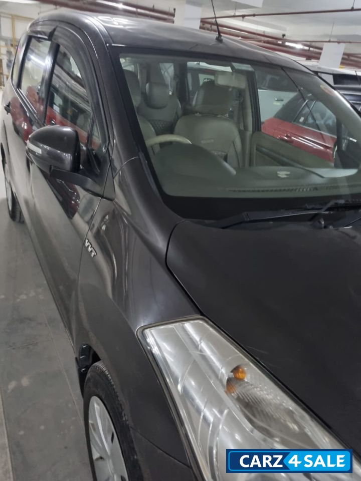 Maruti Suzuki Ertiga VXI Maruti Suzuki Ertiga VXI