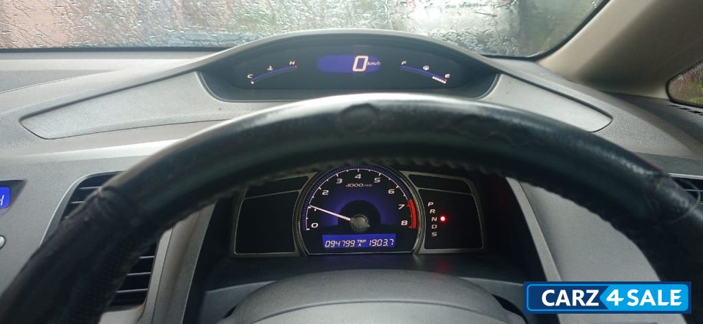 Honda Civic 1.8 Automatic
