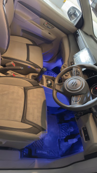 White Maruti Suzuki Ertiga VXI O CNG