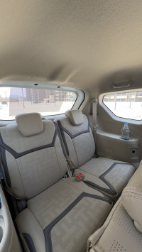 White Maruti Suzuki Ertiga VXI O CNG