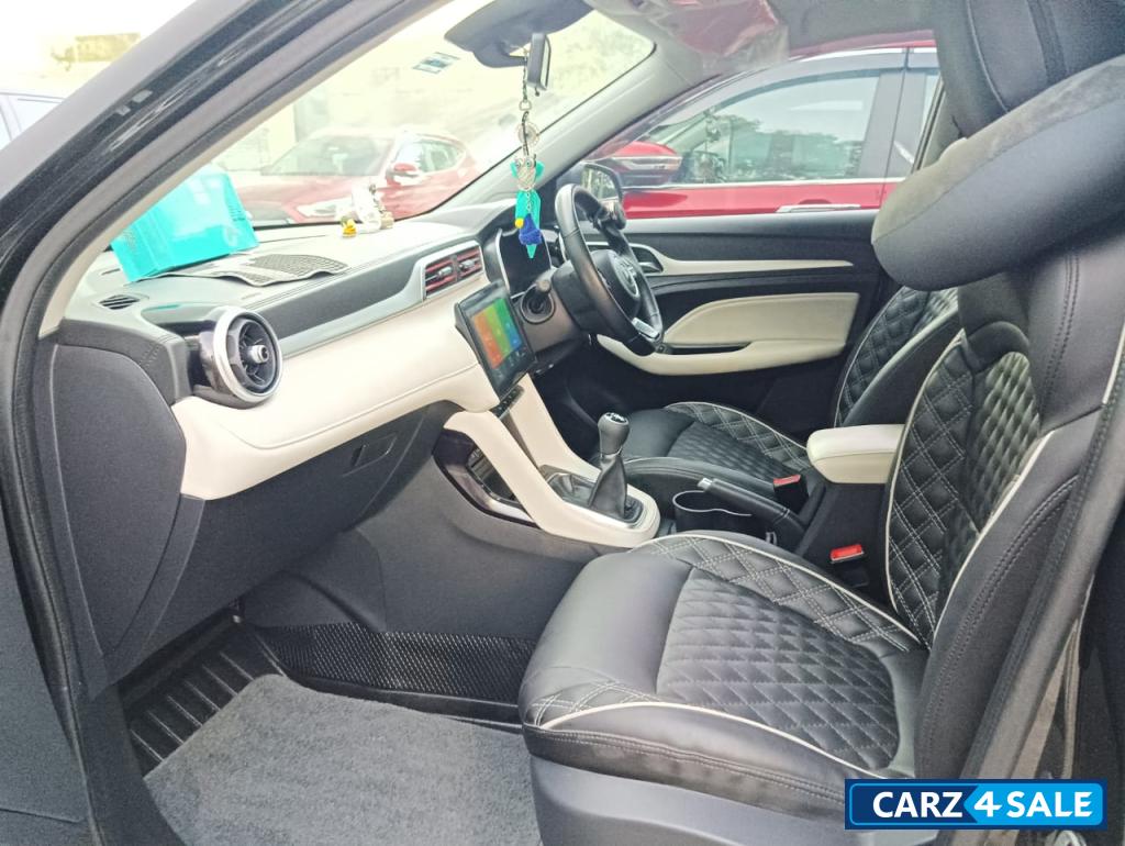 Stary Black MG Astor Super EX 1.5MT