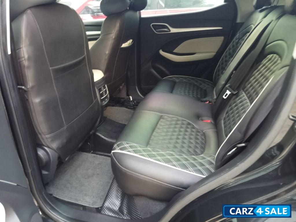 Stary Black MG Astor Super EX 1.5MT