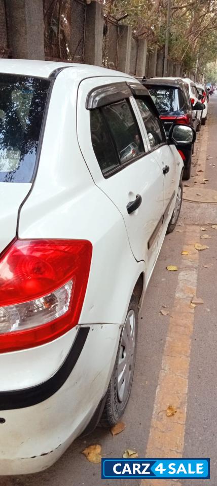 Maruti Suzuki Dzire LXI
