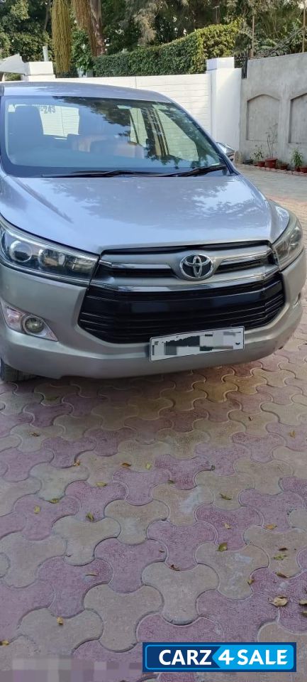 Toyota Innova Crysta