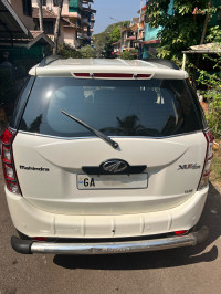 Mahindra XUV 500 W8
