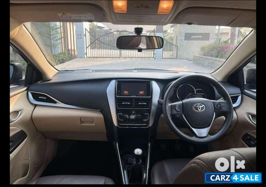 Toyota Yaris 1.5 G MT